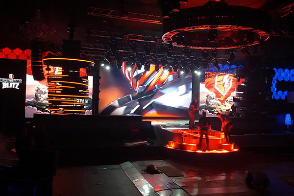 ночные клубы
