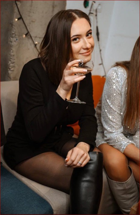 Татьяна Владимирович - бухгалтер.